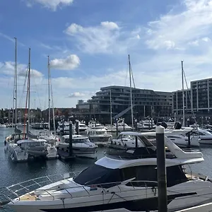 Ocean Village Marina 2 Bedroom With Balcony! Apartment